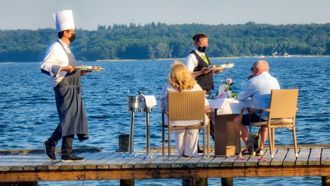 Falk Seehotel Plau Am See Buitenkant foto
