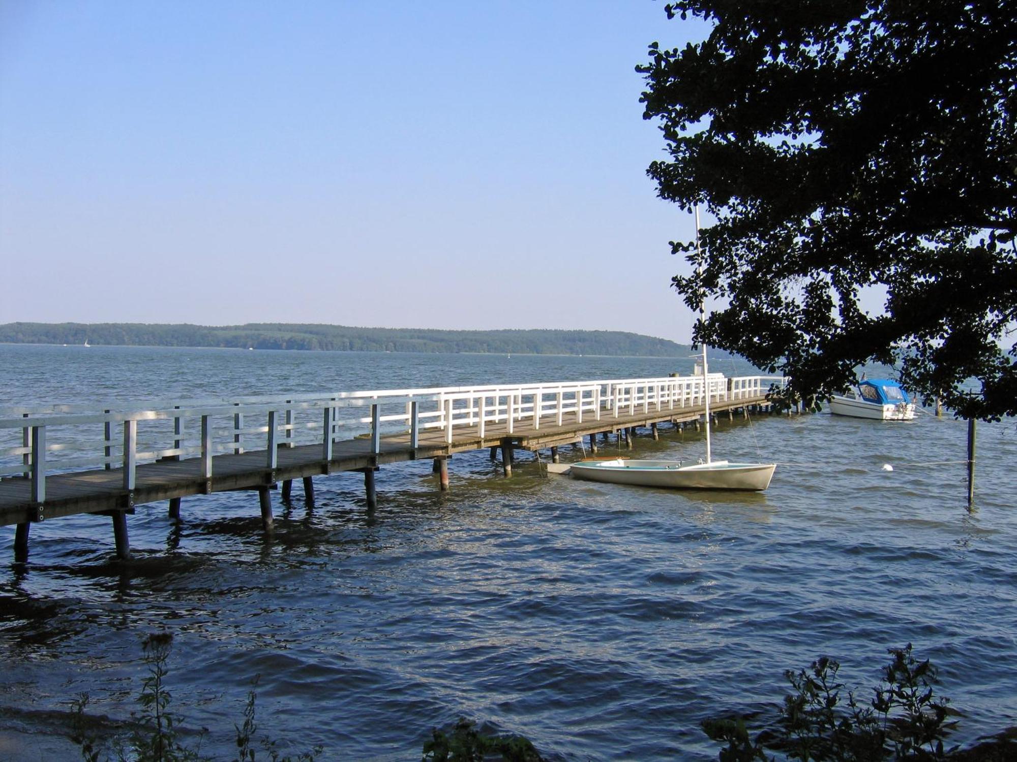 Falk Seehotel Plau Am See Buitenkant foto