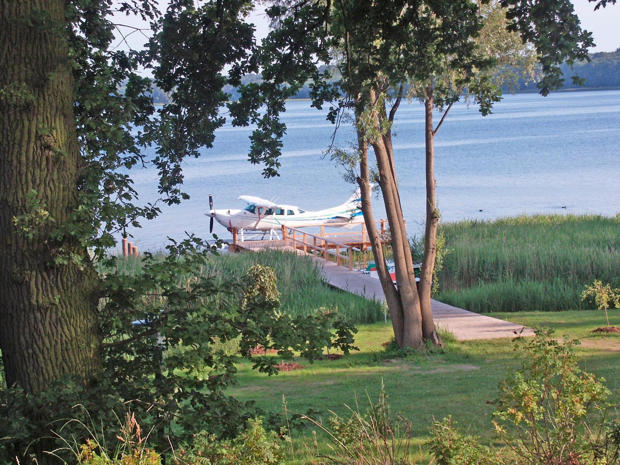 Falk Seehotel Plau Am See Buitenkant foto