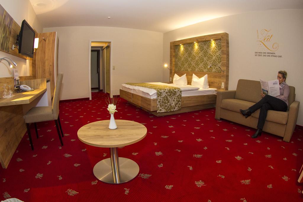Falk Seehotel Plau Am See Kamer foto
