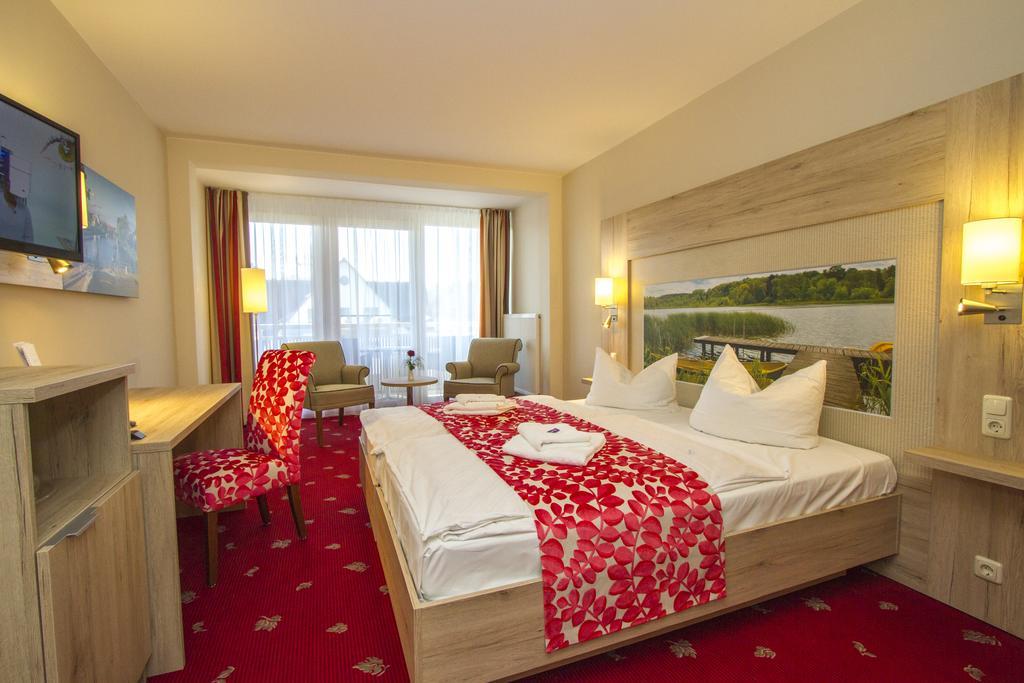 Falk Seehotel Plau Am See Kamer foto