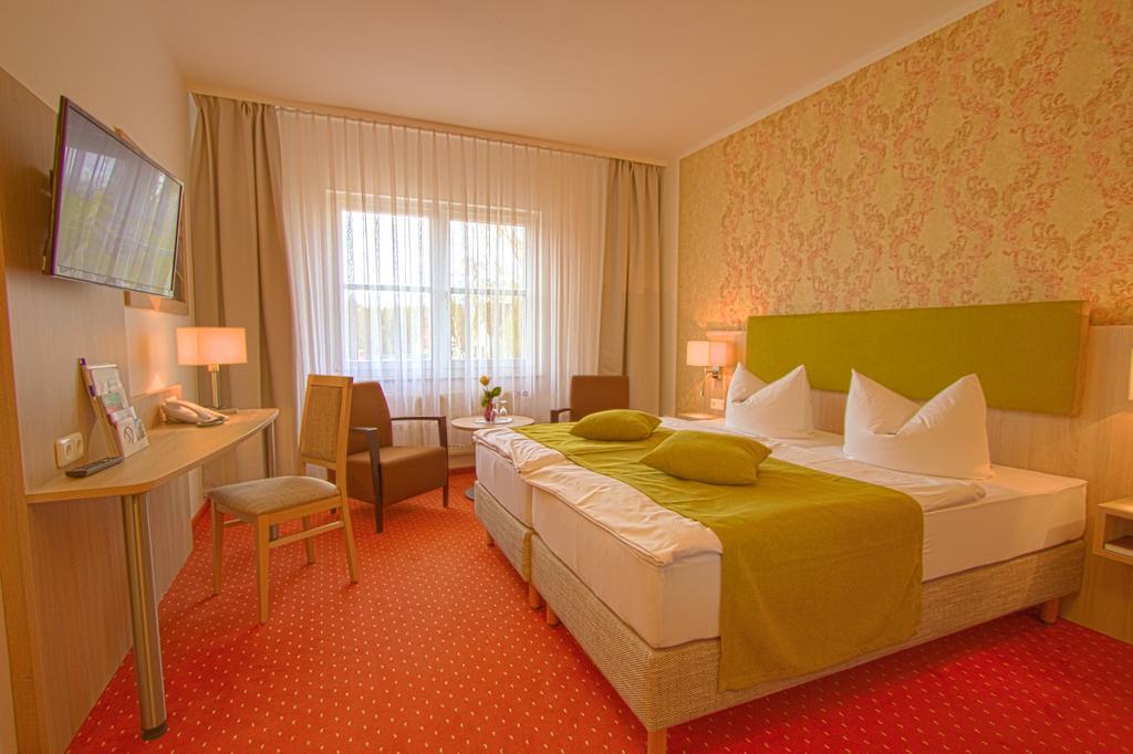 Falk Seehotel Plau Am See Buitenkant foto